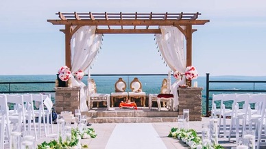 Find a taxi near you for your special day